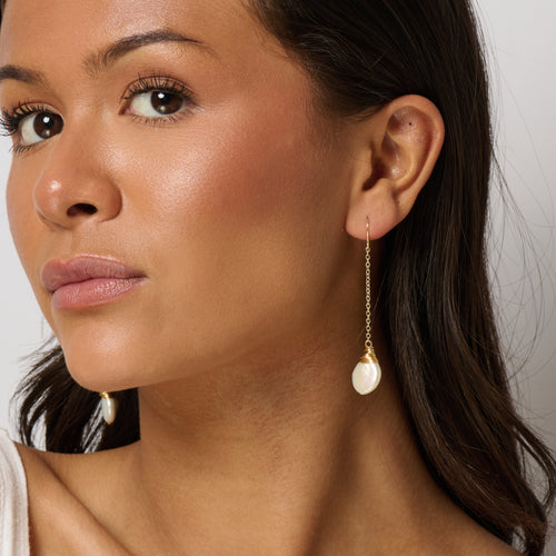Aura Pearl Drop Earrings