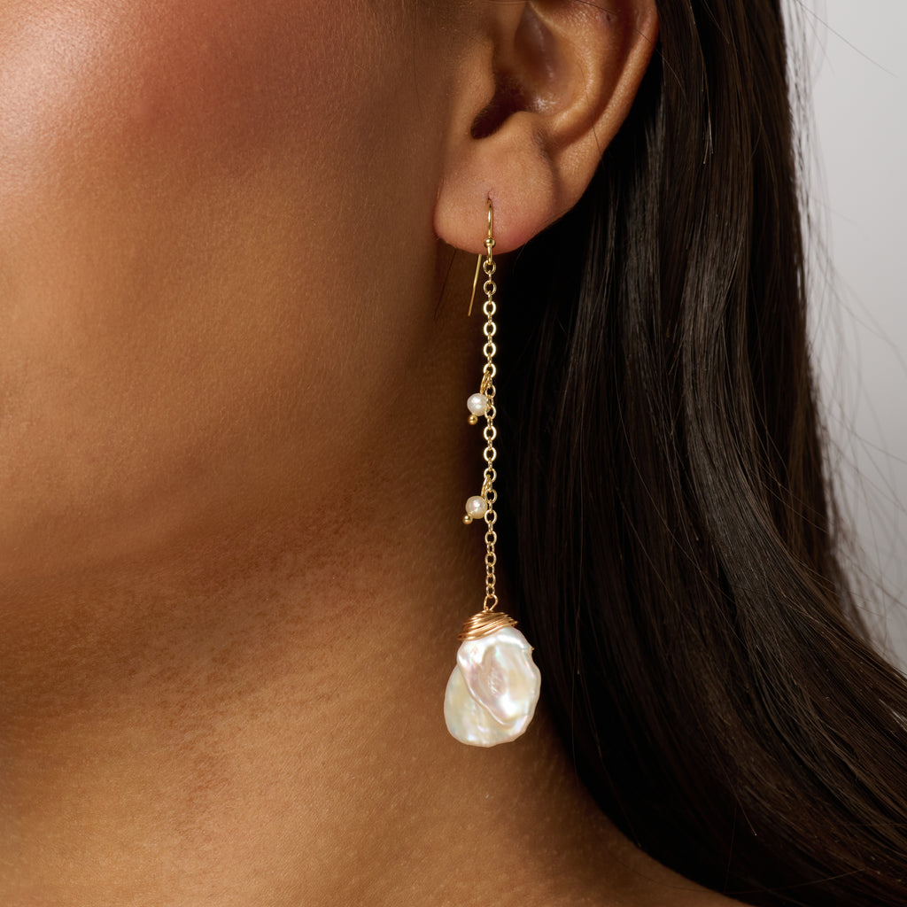 Nirvana Keshi Pearl Dangle Earrings