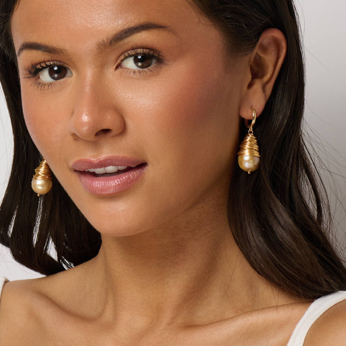 Encinitas Pearl Earrings